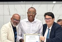 Coordenador geral do SINDTICCC (Bira), recebe moção de aplausos no legislativo de Camaçari